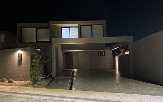 Hermosa Propiedad en Chicureo