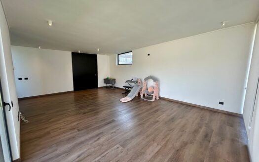 Hermosa Propiedad en Chicureo