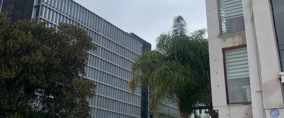 Edificio Las Condes con Estoril