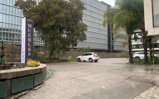 Edificio Las Condes con Estoril