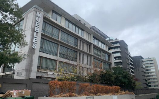 Edificio Las Condes con Estoril