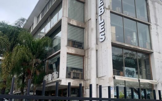 Edificio Las Condes con Estoril