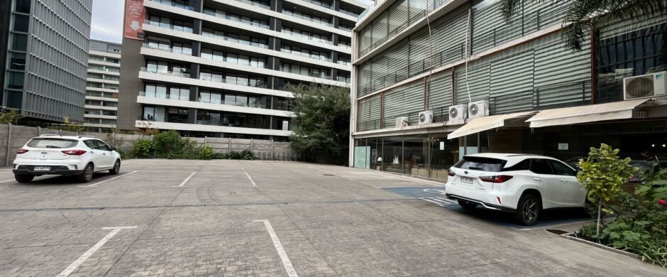 Edificio Las Condes con Estoril