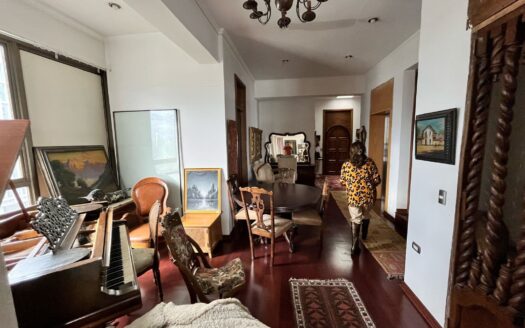 Edificio Las Condes con Estoril