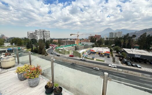 Edificio Las Condes con Estoril