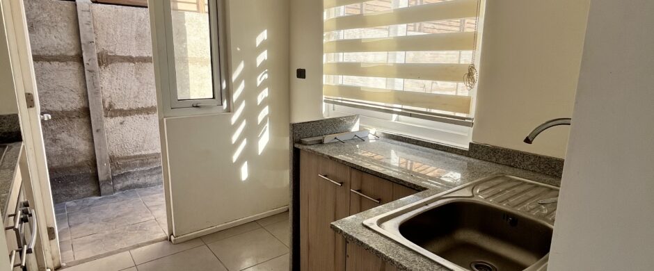 Casa en venta, sector La Laguna en Padre Hurtado.