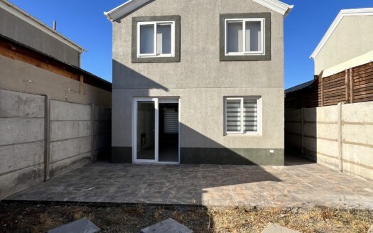 Casa en venta, sector La Laguna en Padre Hurtado.