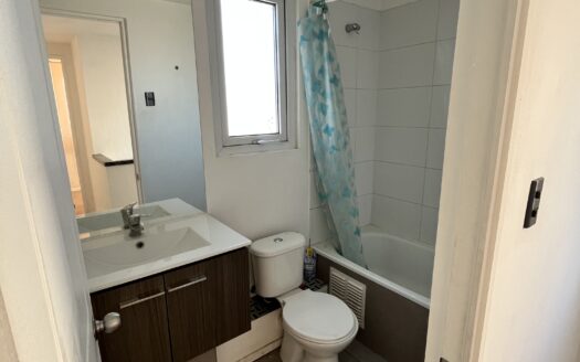 Casa en venta, sector La Laguna en Padre Hurtado.